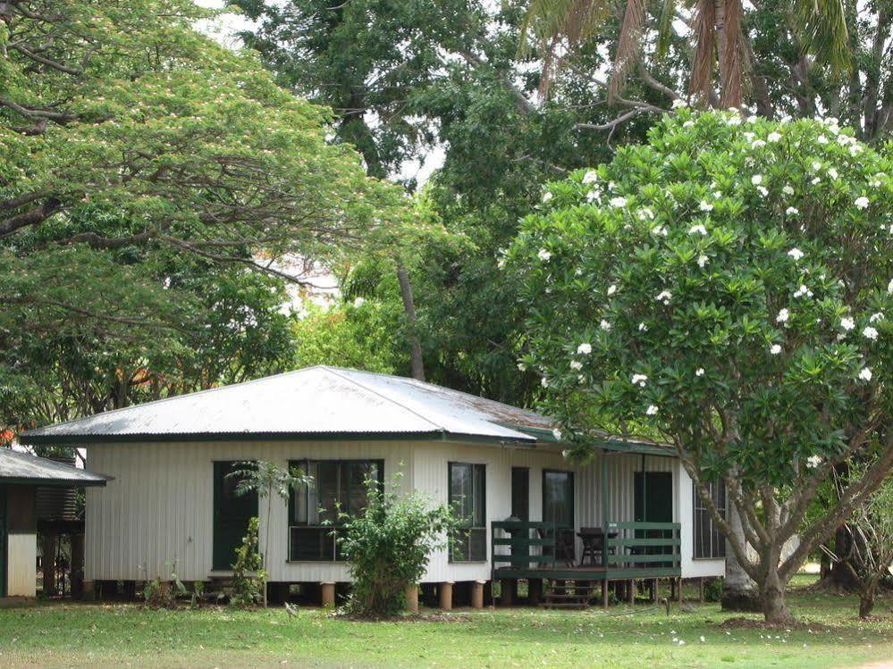 Mount Bundy Station Cabaña Batchelor Exterior foto